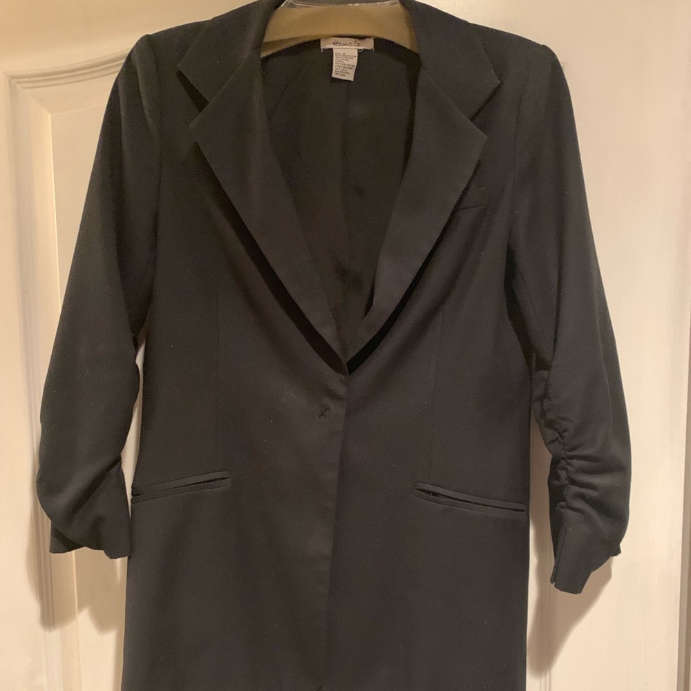 EUCHanna G black boyfriend blazer w ruched sleeves